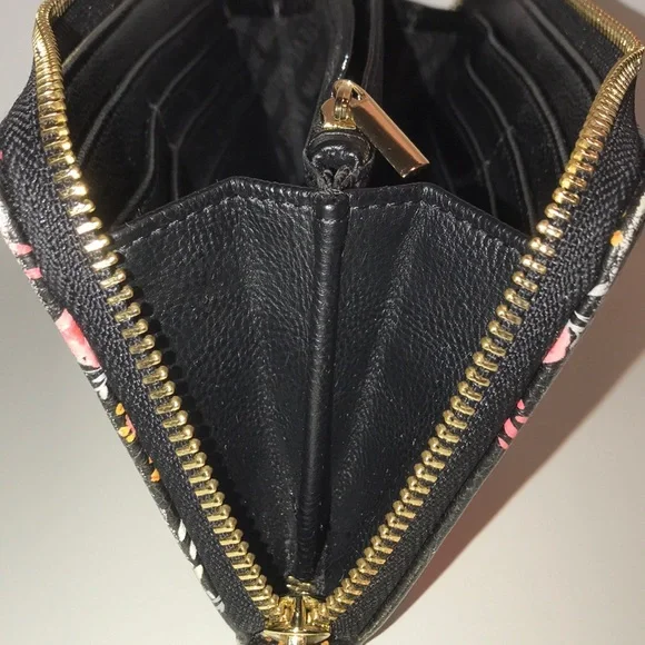 Steve Madden Black Floral accordion Women's Wallet - Picture 6 of 12